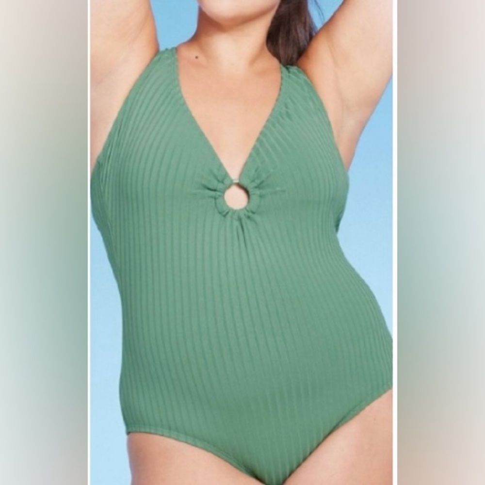Kona Sol Women’s Ribbed Ring Front One Piece Swimsuit Green XL
